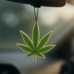 Carroza Hanging Leaf Ocean